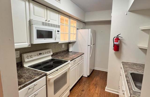 Photo of 1303 ROBERTS