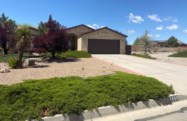 4300 Saddlewood S.E. - 4300 Saddlewood Trail Southeast, Rio Rancho, NM 87124