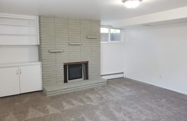 Photo of 394 Alta View Drive - 2