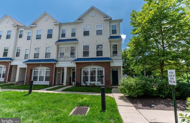 68 ROGERSON COURT