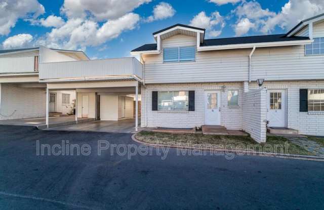 781 Valley View Dr