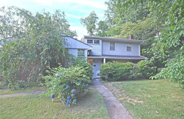 75 Hicks Lane