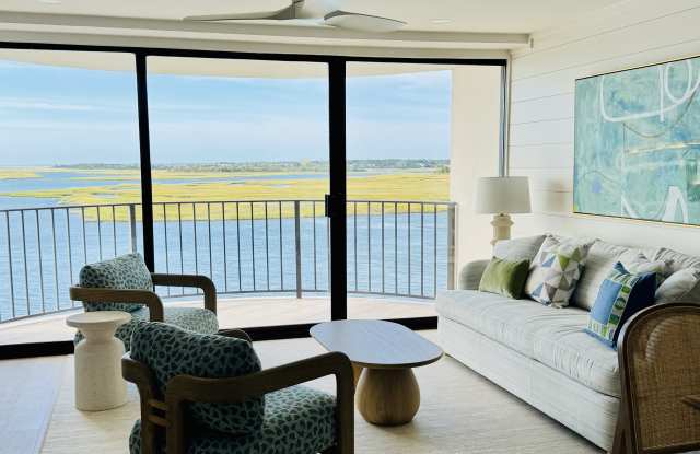 Photo of 322 Causeway Drive