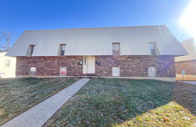515 Laurel Street - B