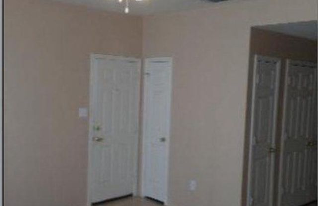 11217 CENTER POINT RD