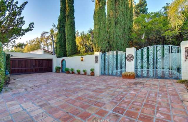 31171 Paseo Acacia
