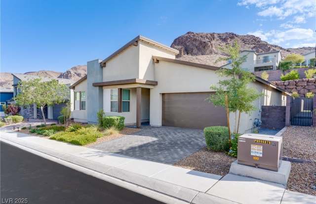 1985 Regal Bluff Drive