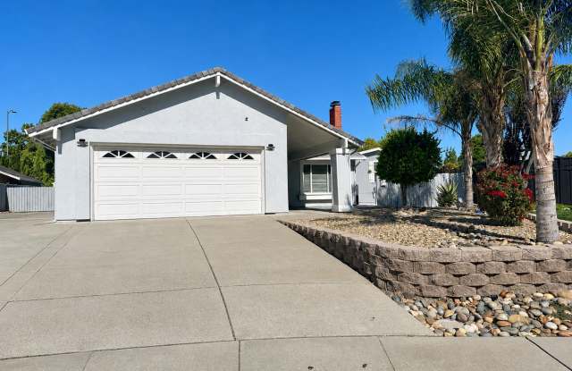 4‑Bedroom Livermore Home with Private Yard Area & Separate ADU Access