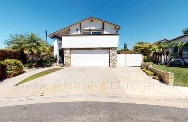5221 Franklin Circle
