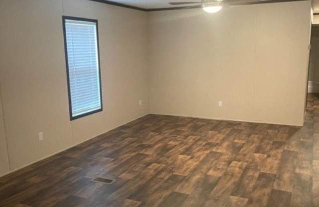 303 Mullen Ln.