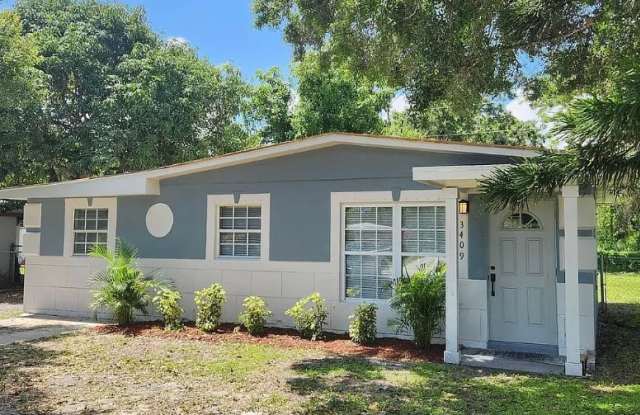 3409 Sloan Road