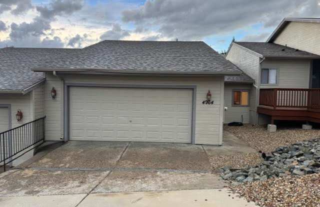 Cute Condo in Beautiful Yavapai Hills Community In Prescott