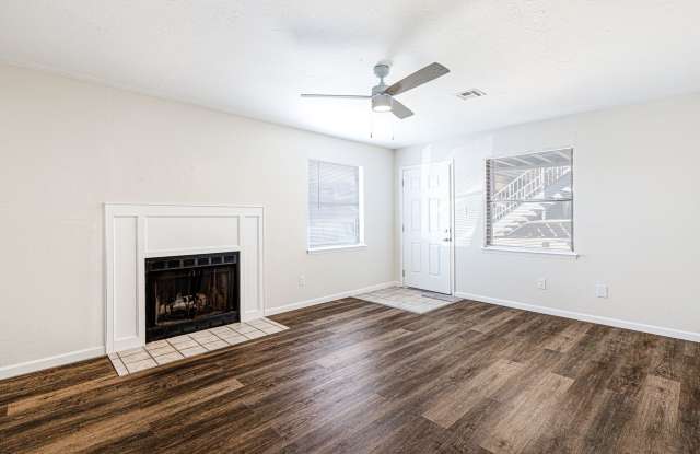 Beautifully Renovated 2bed/2bath Flat