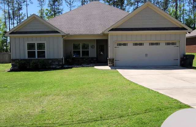 19 FAST LANE - 19 Fast Lane, Russell County, AL 36875