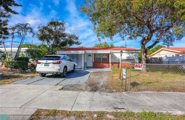 221 NE 26th Ct - 221 Northeast 26th Court, Pompano Beach, FL 33064