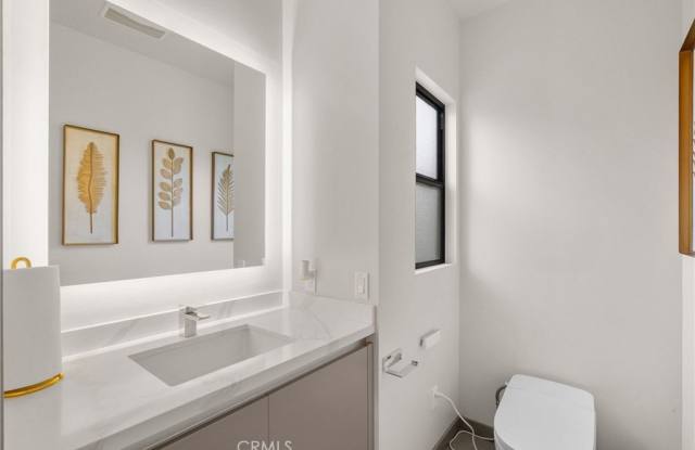 18703 Redwing Street