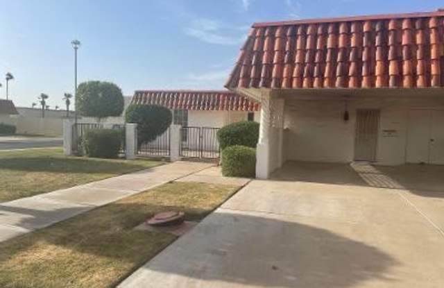 10636 W Deanne Drive
