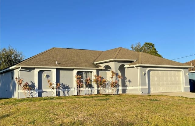 3716 11th ST SW - 3716 11th Street Southwest, Lehigh Acres, FL 33976