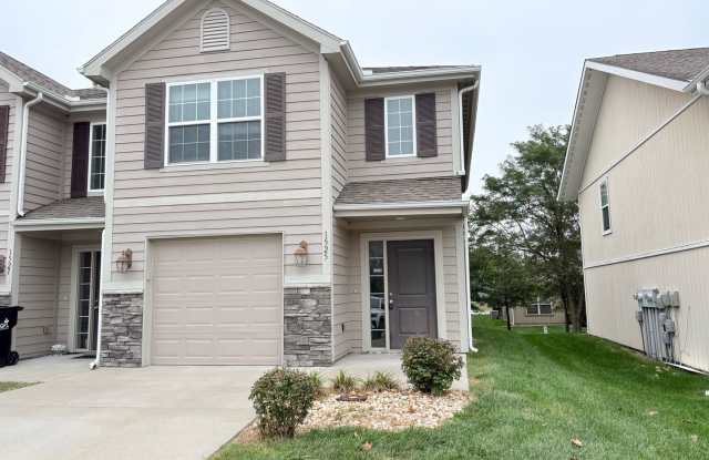 ***MOVE IN SPECIAL*** 3 Bedroom | 2.5 Bath | 1-Car Garage in Grain Valley