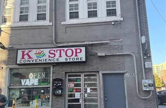 Photo of 138 EDGEWOOD Avenue