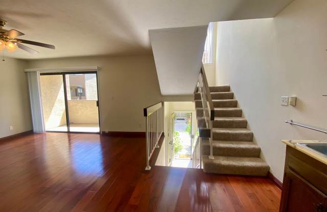 3-Bedroom Townhome in Prime Calabasas Location