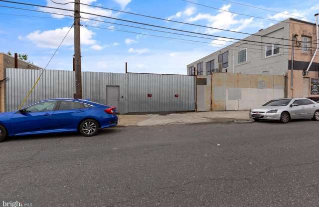 Photo of 3317-41 GAUL Street unit: 2