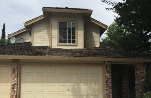 Nice Large '2' Story Home for Rent