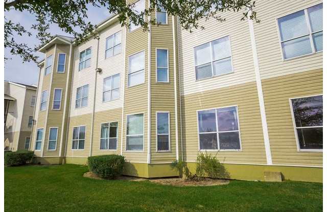 Catalina Village Apartment Homes