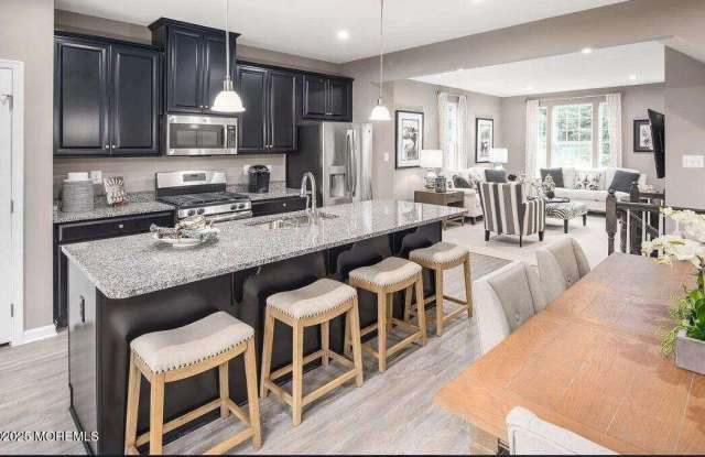 401 High Pointe Lane