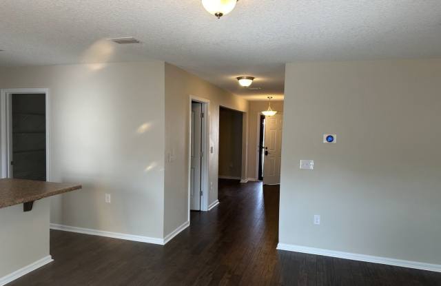 5882 Old Plantation Court