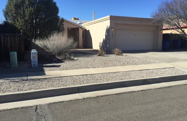 7002 Porlamar Court NW - 7002 Porlamar Court Northwest, Albuquerque, NM 87120