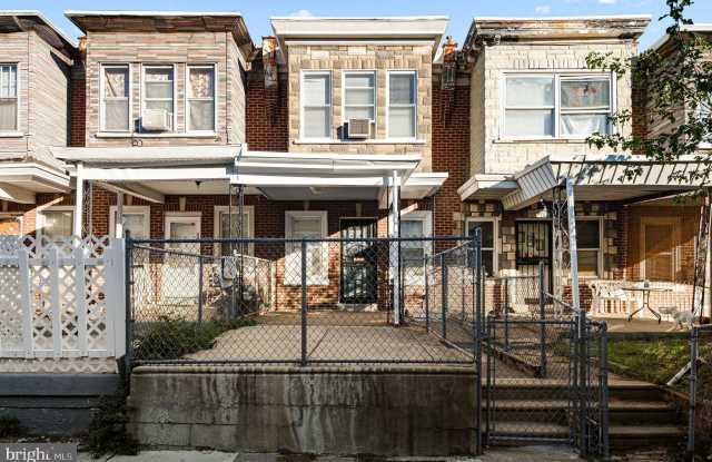 Photo of 243 E SHELDON ST