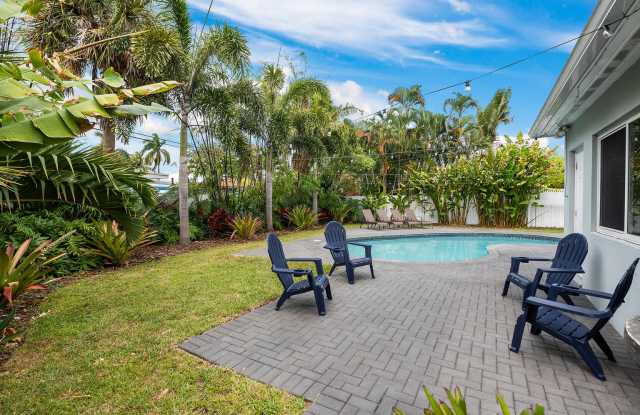 809 NW 28th Street