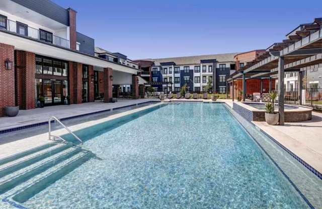 55+ Active Adult Apartment Homes - NorthStar Georgetown