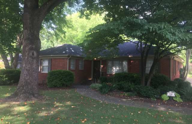 Great High Point Terrace Home!!
