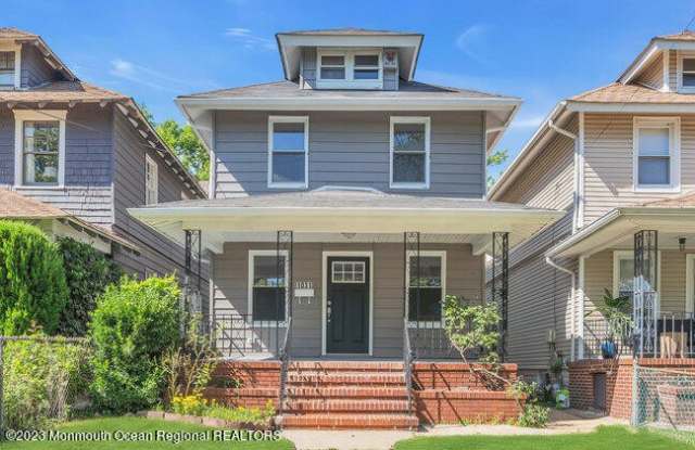 1031 3rd Avenue