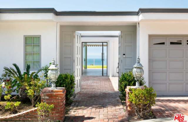 18056 COASTLINE DR