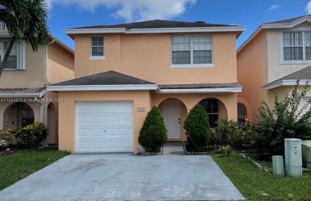 4030 Eastridge Cir - 4030 Eastridge Circle, Deerfield Beach, FL 33064