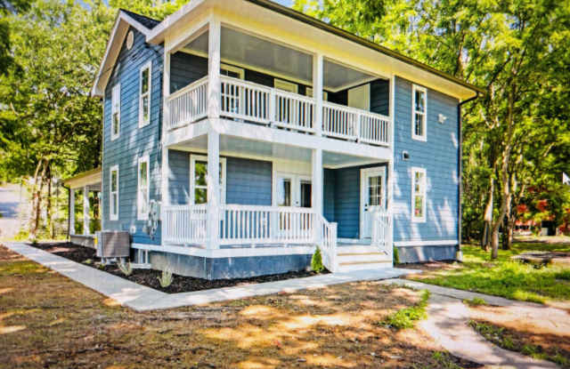 Photo of 15990 CHARLES TOWN Road