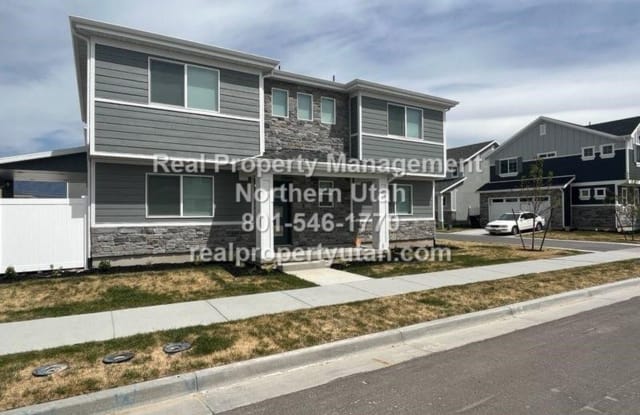 2098 W. 3290 S. - 2098 W 3290 S, Davis County, UT 84075