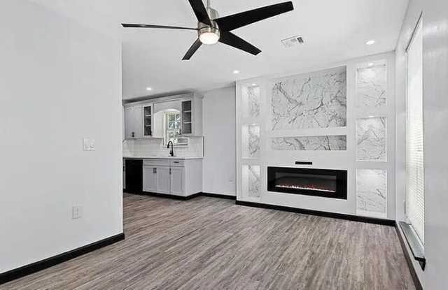 3207 Northwest 14th Street