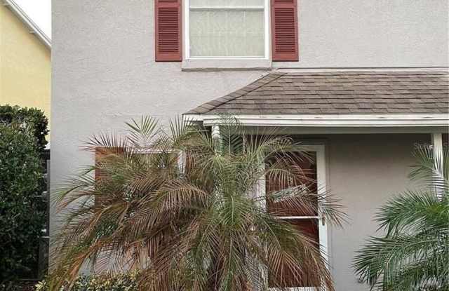 1222 Villa Lane