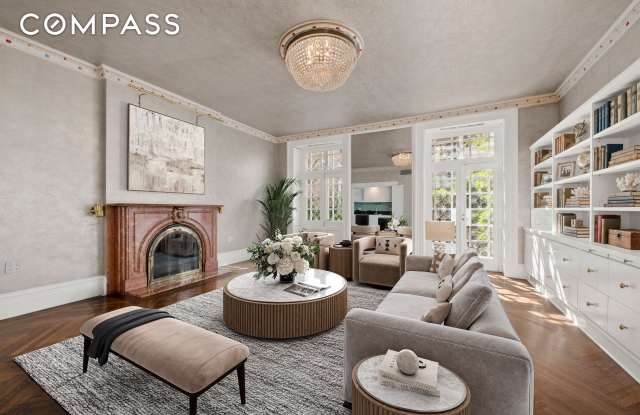 Photo of 114 East 30th Street