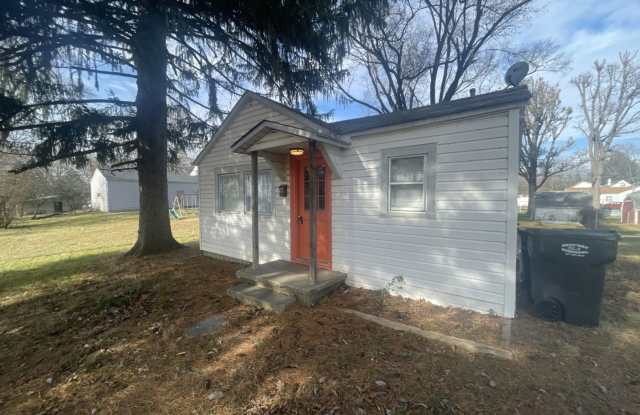 1 bedroom 1 bath Home