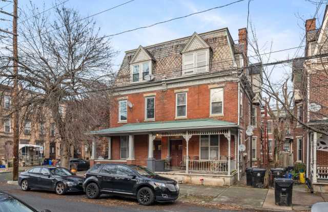 Photo of 1531 Green St