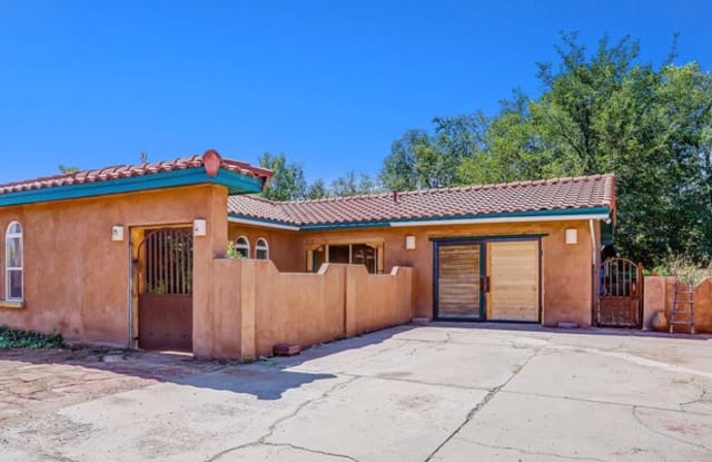 2308 Headingly Ave NW - 2308 Headingly Avenue Northwest, Albuquerque, NM 87107