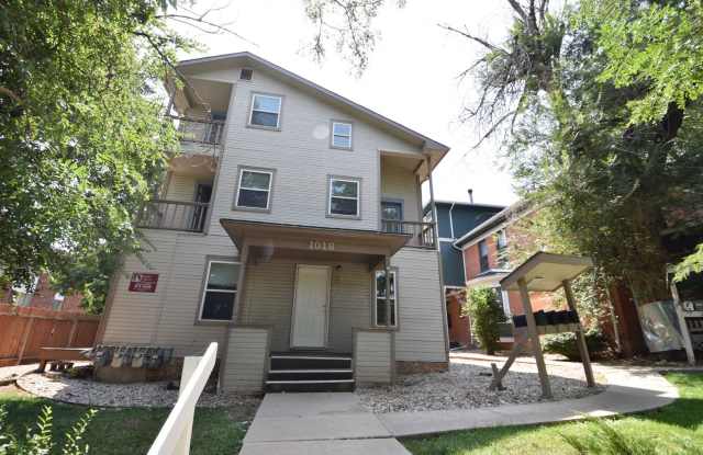 Fourplex on the Hill near CU Boulder!