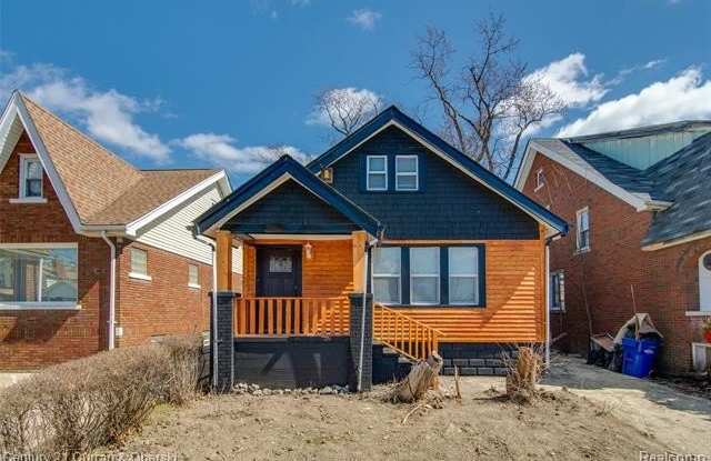 Photo of 10008 Manor Street