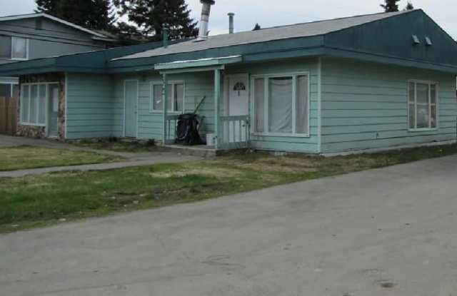 144 Grand Larry St