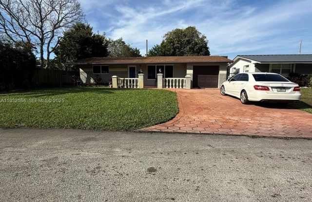 Photo of 2706 Montego Dr